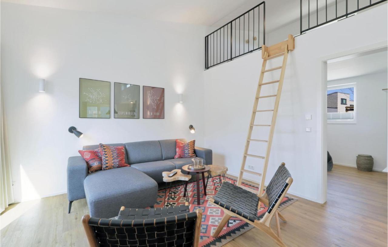 Awesome Home In Lembruch-Duemmer See With Kitchen Extérieur photo